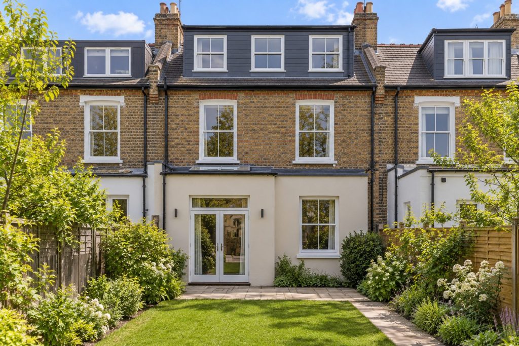 Rear garden, rear elevation seen from the garden - 4-bedroom terraced house in Battersea