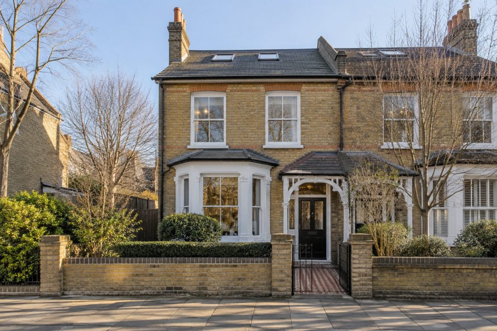 Front exterior, eye-level view of the front elevation - 4-bedroom semi-detached house in Putney