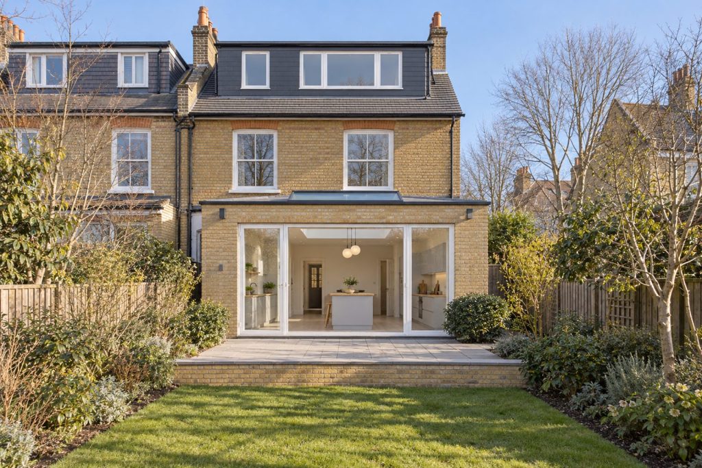 Rear garden, rear elevation seen from the garden - 4-bedroom semi-detached house in Putney