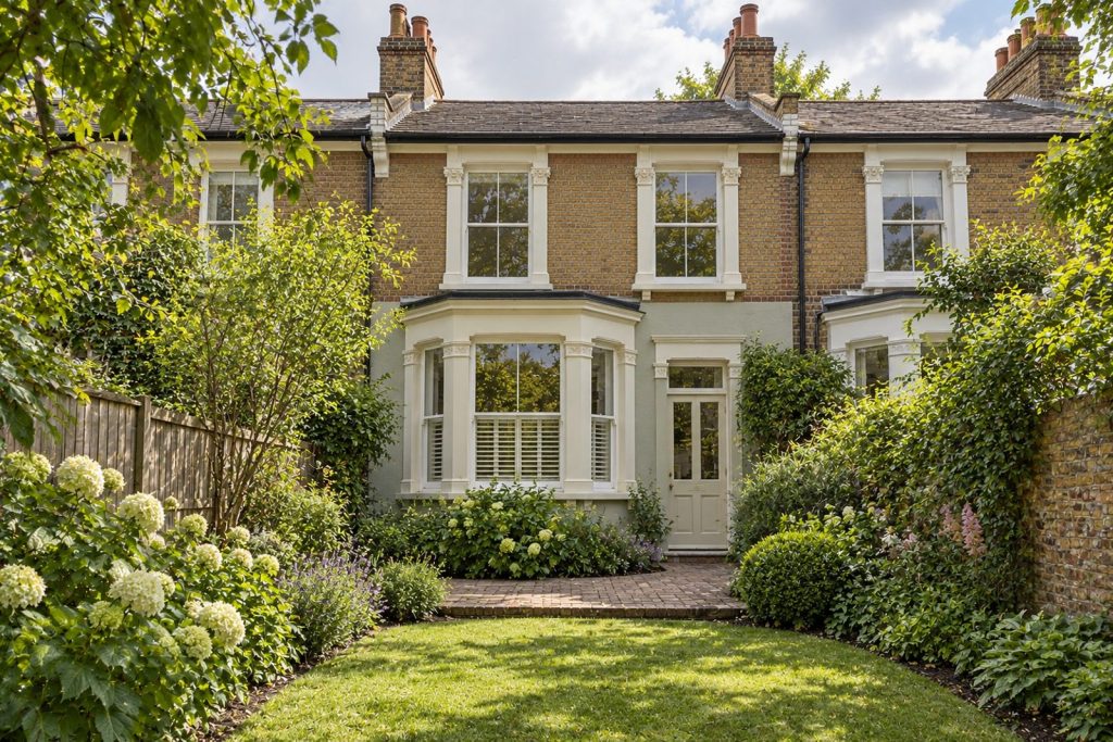 Rear garden, rear elevation seen from the garden - 3-bedroom terraced house in Putney