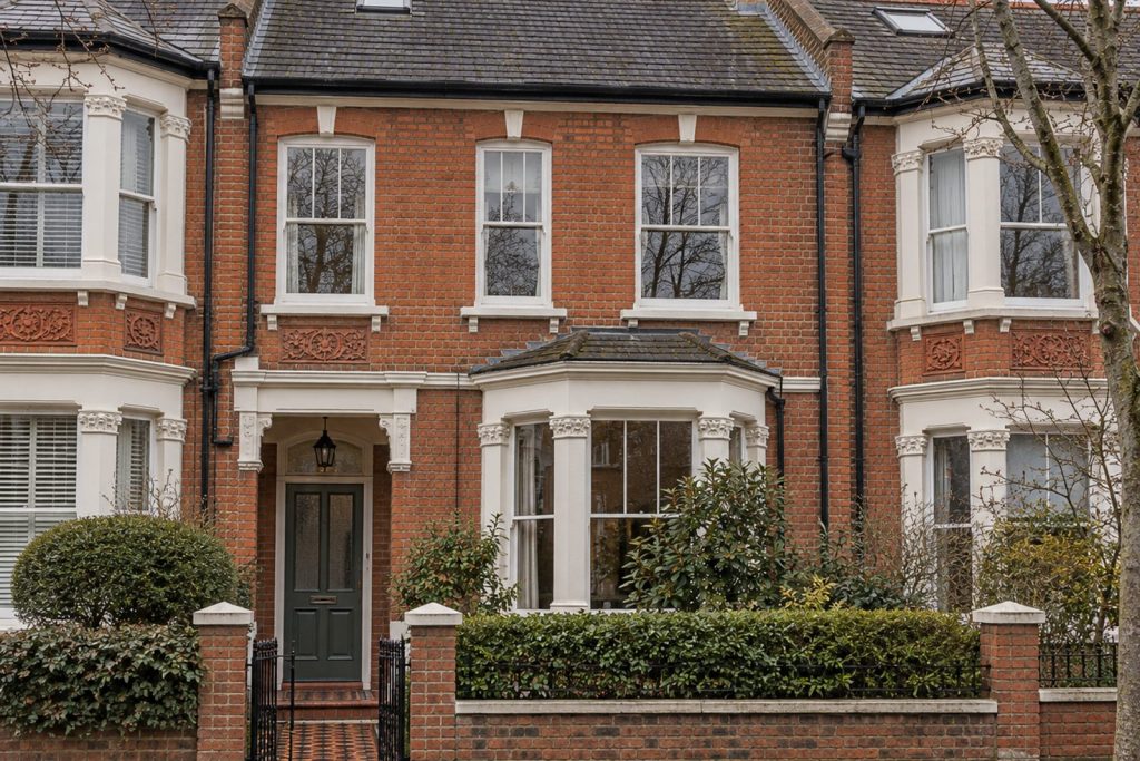 Front exterior, eye-level view of the front elevation - 4-bedroom terraced house in Battersea