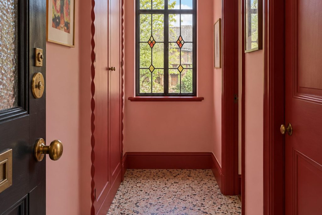 Entrance hall, wide view from the doorway - 2-bedroom flat in Balham