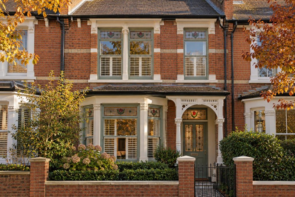 Front exterior, eye-level view of the front elevation - 3-bedroom terraced house in Putney