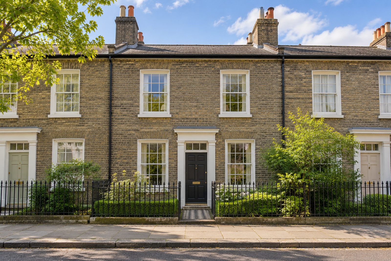 Front exterior, eye-level view of the front elevation - 2-bedroom cottage in Fulham