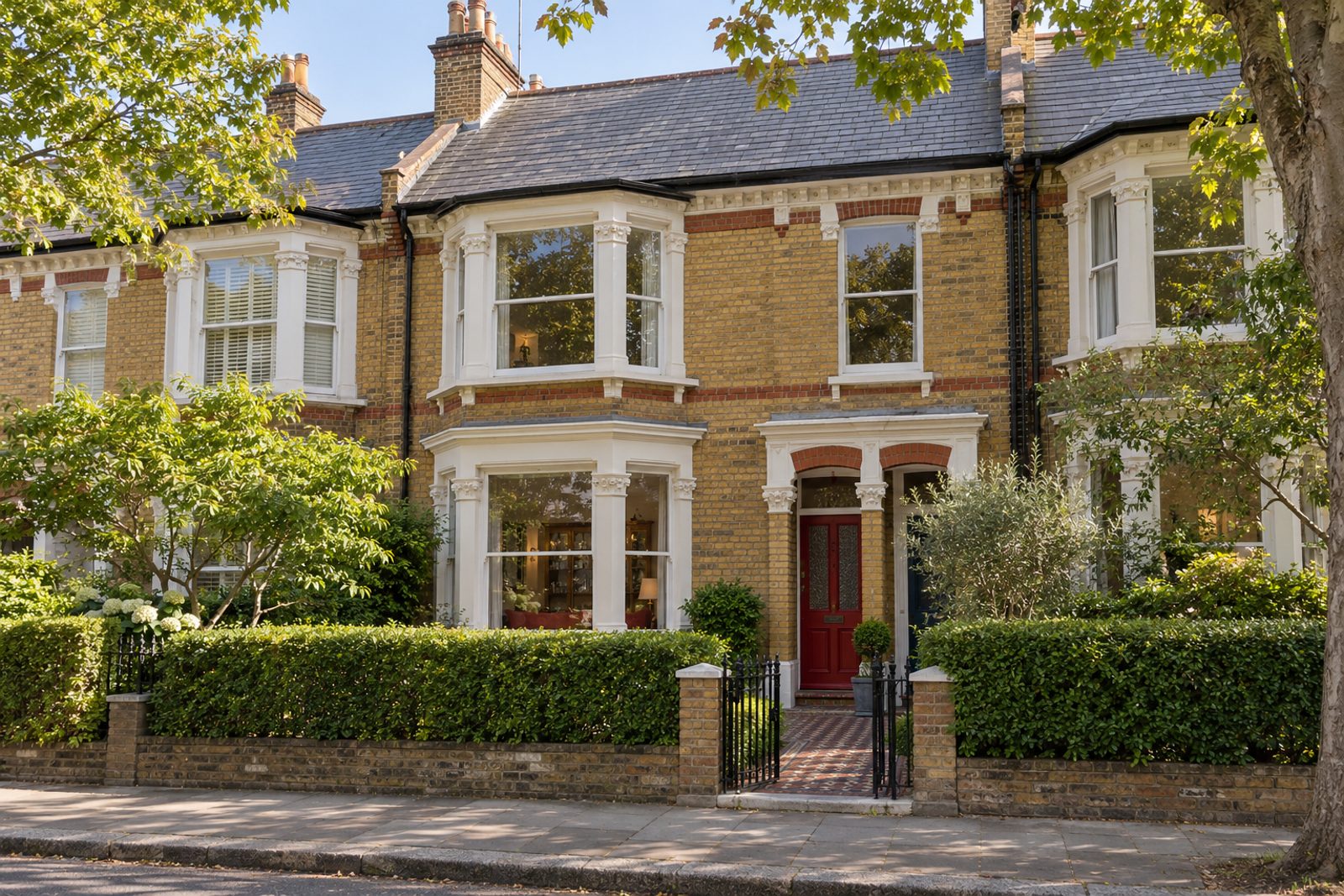 Front exterior, eye-level view of the front elevation - 5-bedroom terraced house in Wandsworth