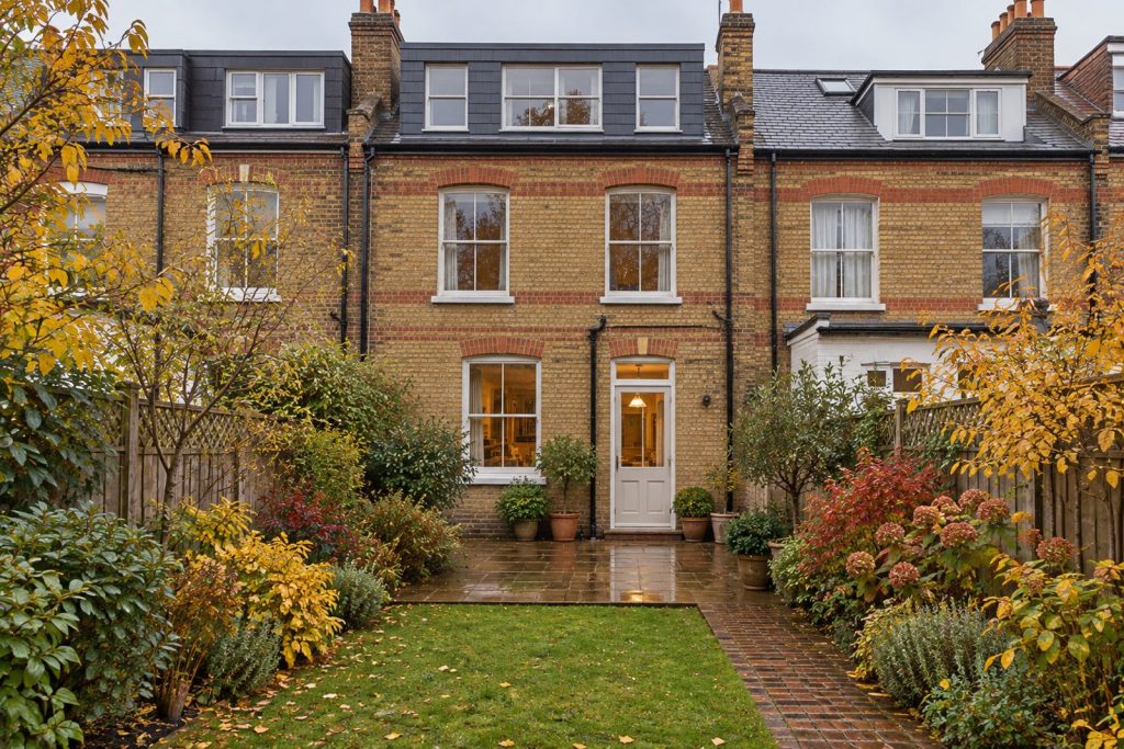 Rear garden, rear elevation seen from the garden - 4-bedroom terraced house in Putney