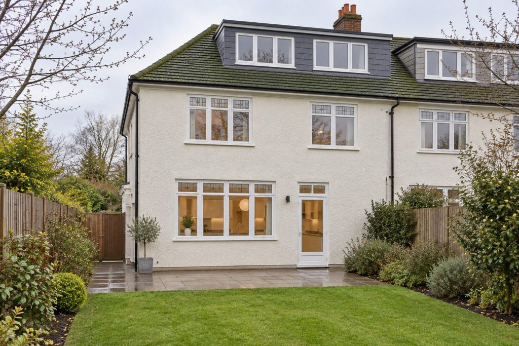 Rear garden, rear elevation seen from the garden - 5-bedroom semi-detached house in Wandsworth