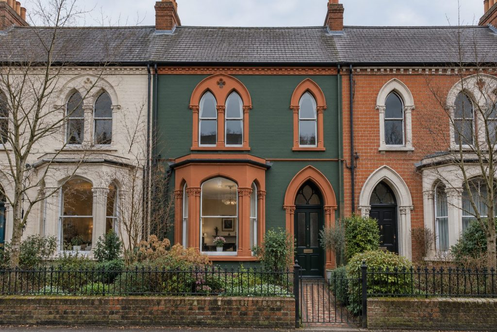 Front exterior, eye-level view of the front elevation - 4-bedroom terraced house in Clapham