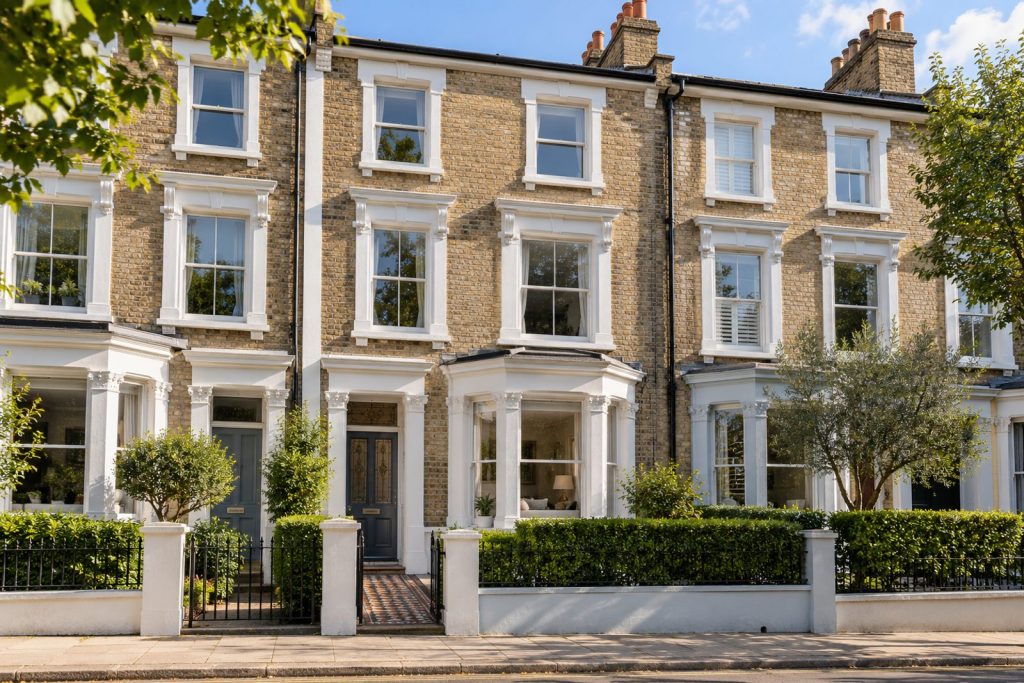 Front exterior, eye-level view of the front elevation - 4-bedroom town house in Putney