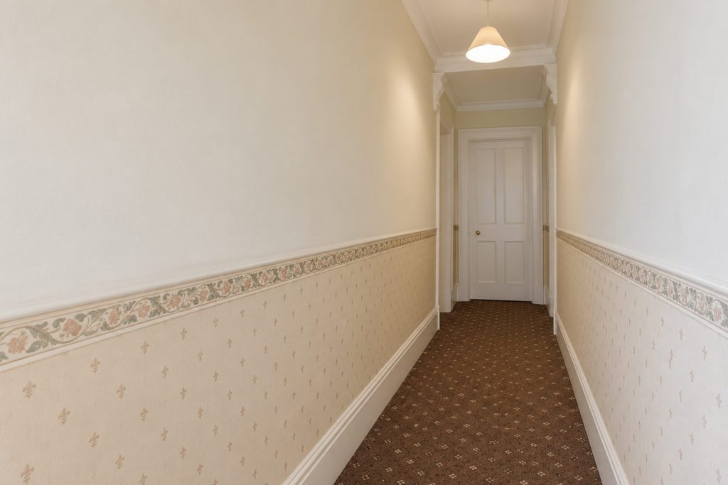 Entrance hall, wide view from the doorway - 1-bedroom flat in Clapham