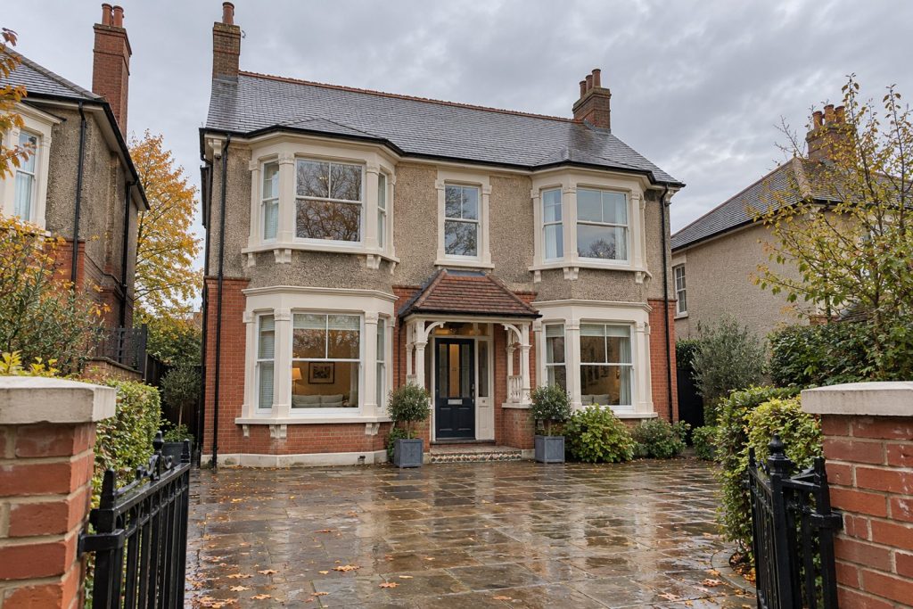 Front exterior, eye-level view of the front elevation - 6-bedroom detached house in Putney