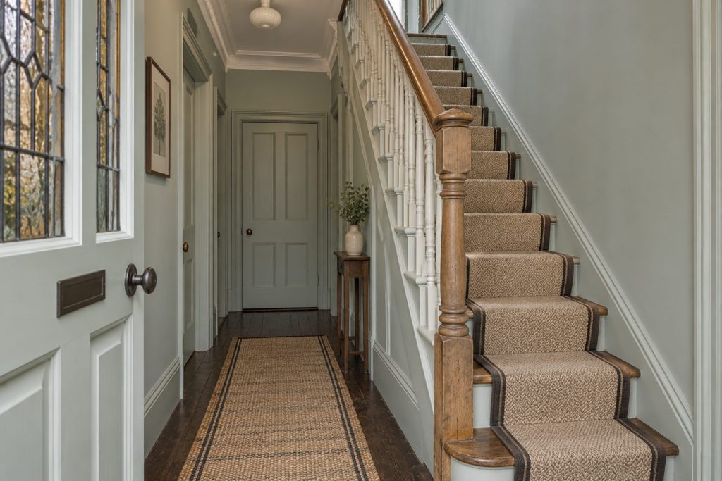 Hall, wide view from the doorway - 4-bedroom semi-detached house in Balham