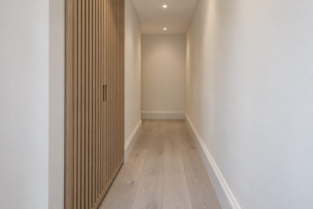 Entrance hall, wide view from the doorway - 3-bedroom flat in Wandsworth