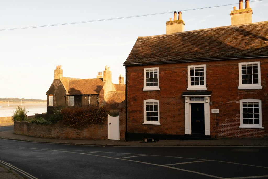 A detached house seen from the front